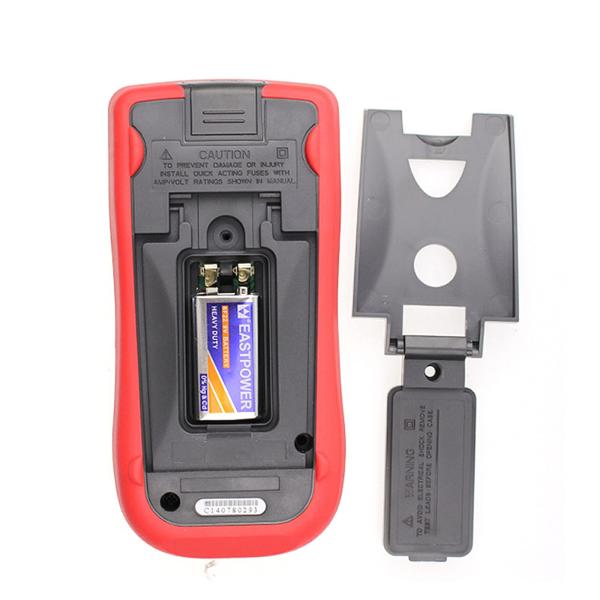 Multimètre numérique de précision UNI-T  UT61A