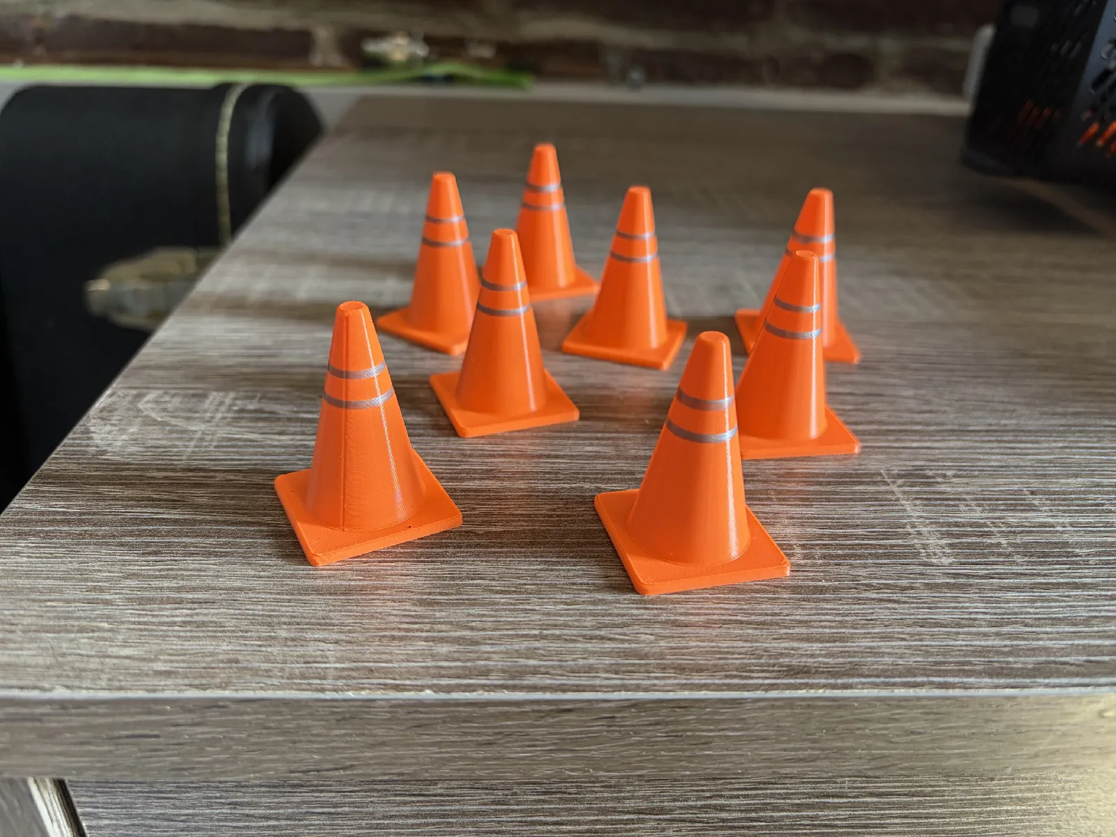 Cônes de signalisation miniatures simples