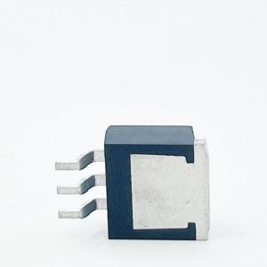 Régulateur  de tension LM7812 SMD